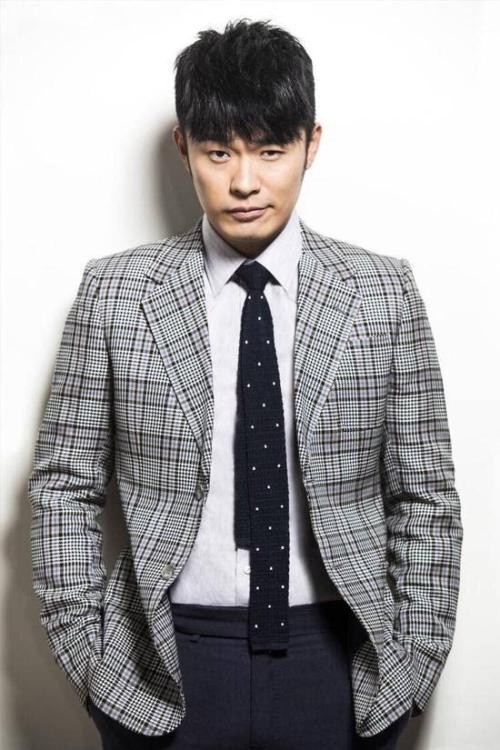 陳赫宣布將長(zhǎng)期在抖音直播帶貨