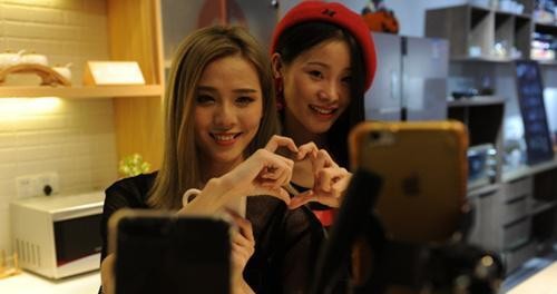 為何直播屢屢翻車？