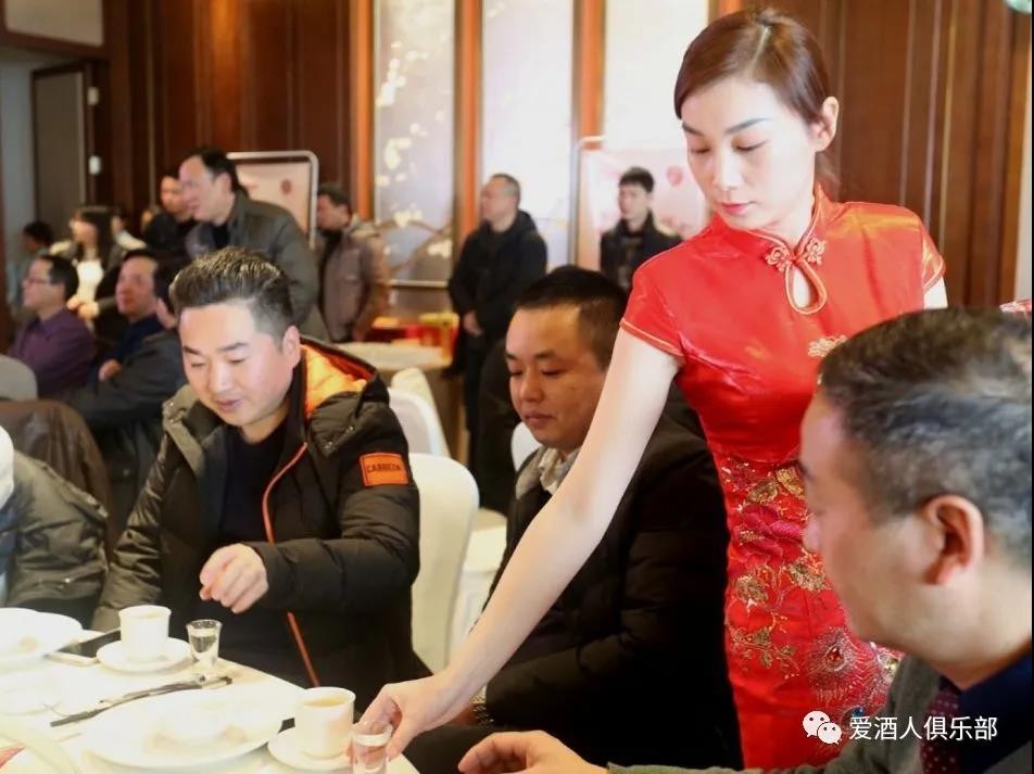 快手、抖音、淘寶 集體失去頭部，直播生態(tài)大變局