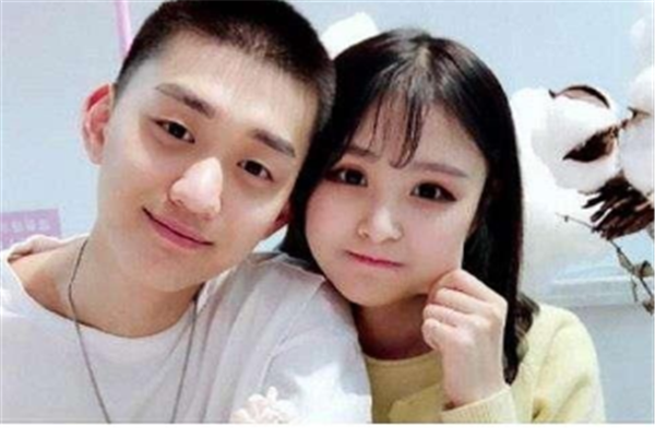 快手十大帶貨主播排行榜超火爆：賀冬冬921上榜，人數(shù)峰值最高10萬(wàn)(圖9)